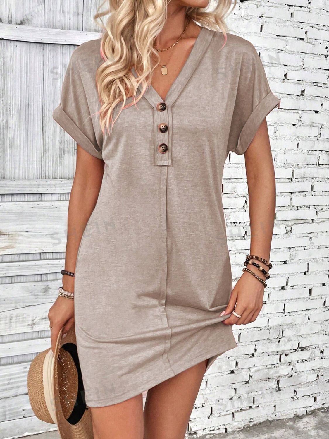 Trendsi Fall Quarter Button V-Neck Short Sleeve Dress Quarter Button V-Neck Short Sleeve Dress