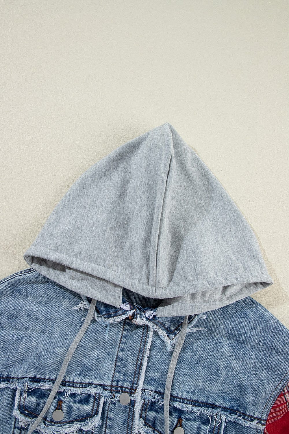 Trendsi Fall Raw Hem Drawstring Plaid Denim Jacket Raw Hem Drawstring Plaid Denim Jacket