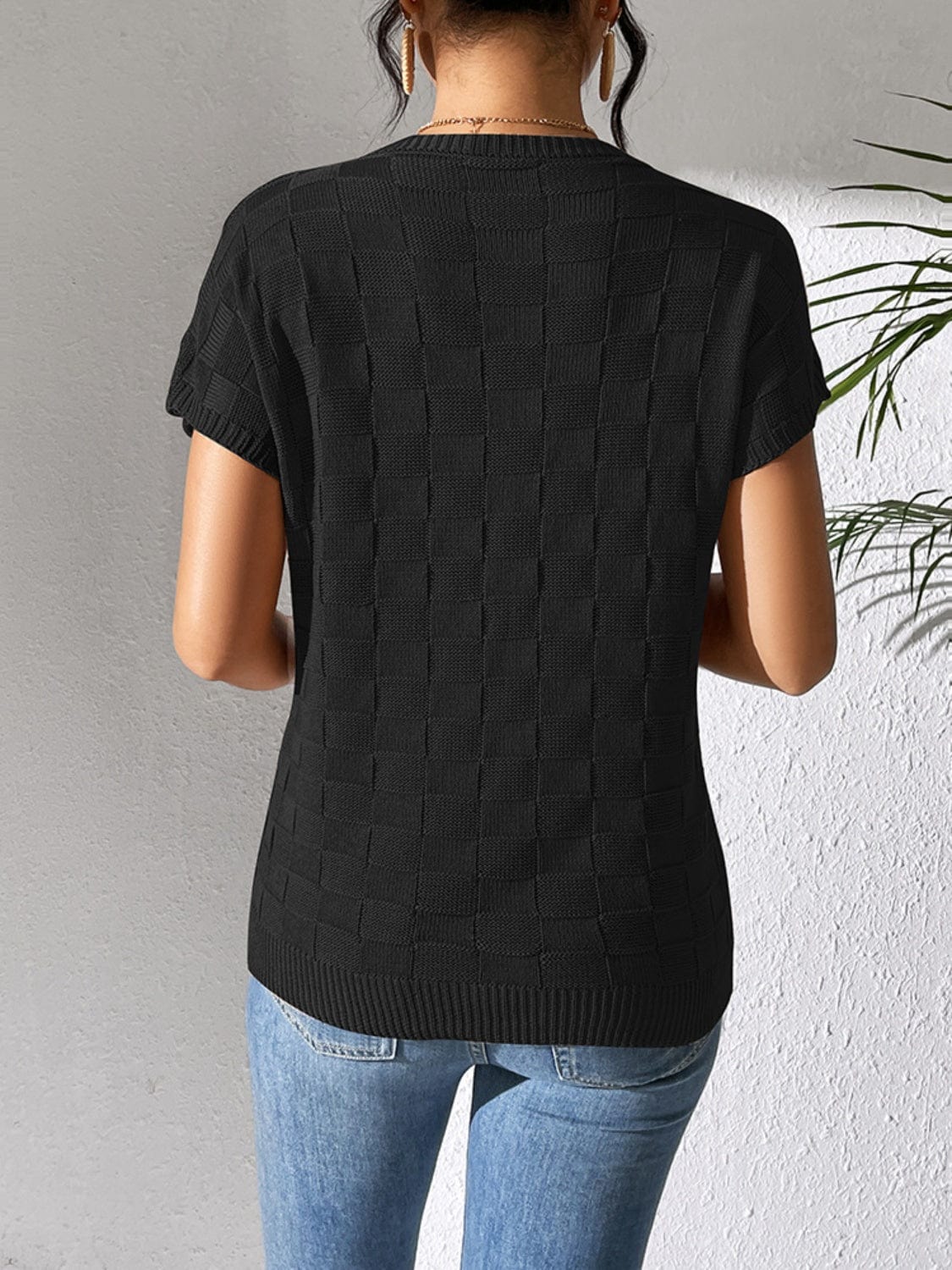 Trendsi Fall Round Neck Short Sleeve Knit Top Round Neck Short Sleeve Knit Top