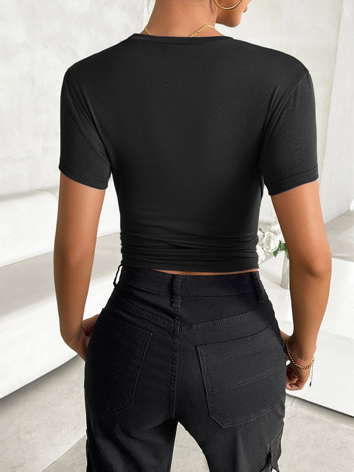 Trendsi Fall Round Neck Short Sleeve T-Shirt Round Neck Short Sleeve T-Shirt