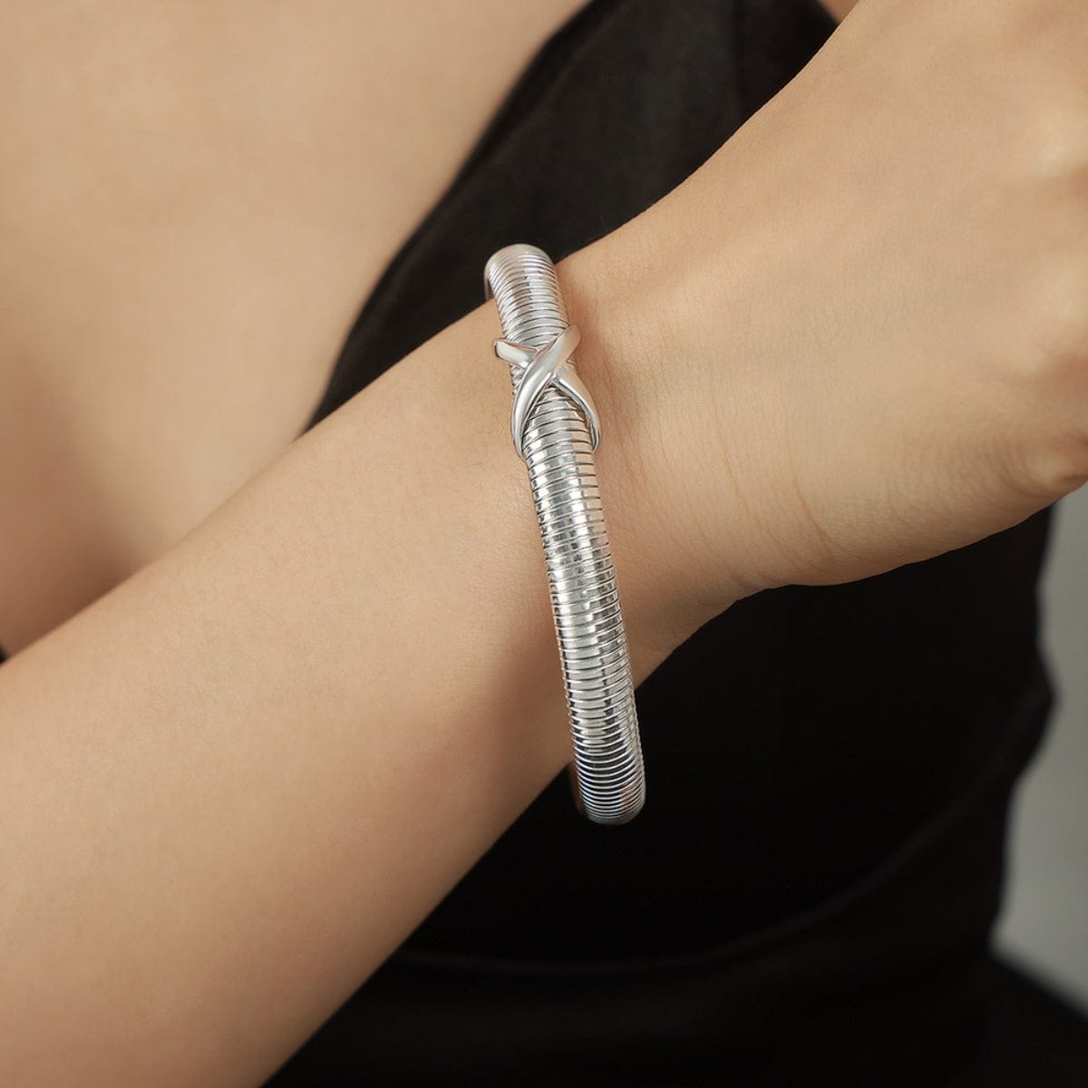 Trendsi Fall Silver / One Size Titanium Steel Spring Shape Bracelet Titanium Steel Spring Shape Bracelet