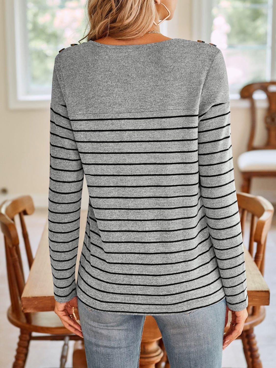 Trendsi Fall Striped Round Neck Long Sleeve T-Shirt Striped Round Neck Long Sleeve T-Shirt