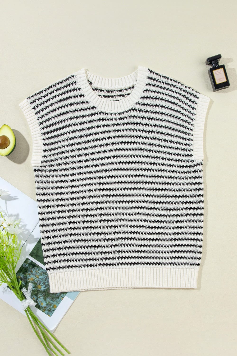 Trendsi Fall Striped Round Neck Sweater Vest Striped Round Neck Sweater Vest