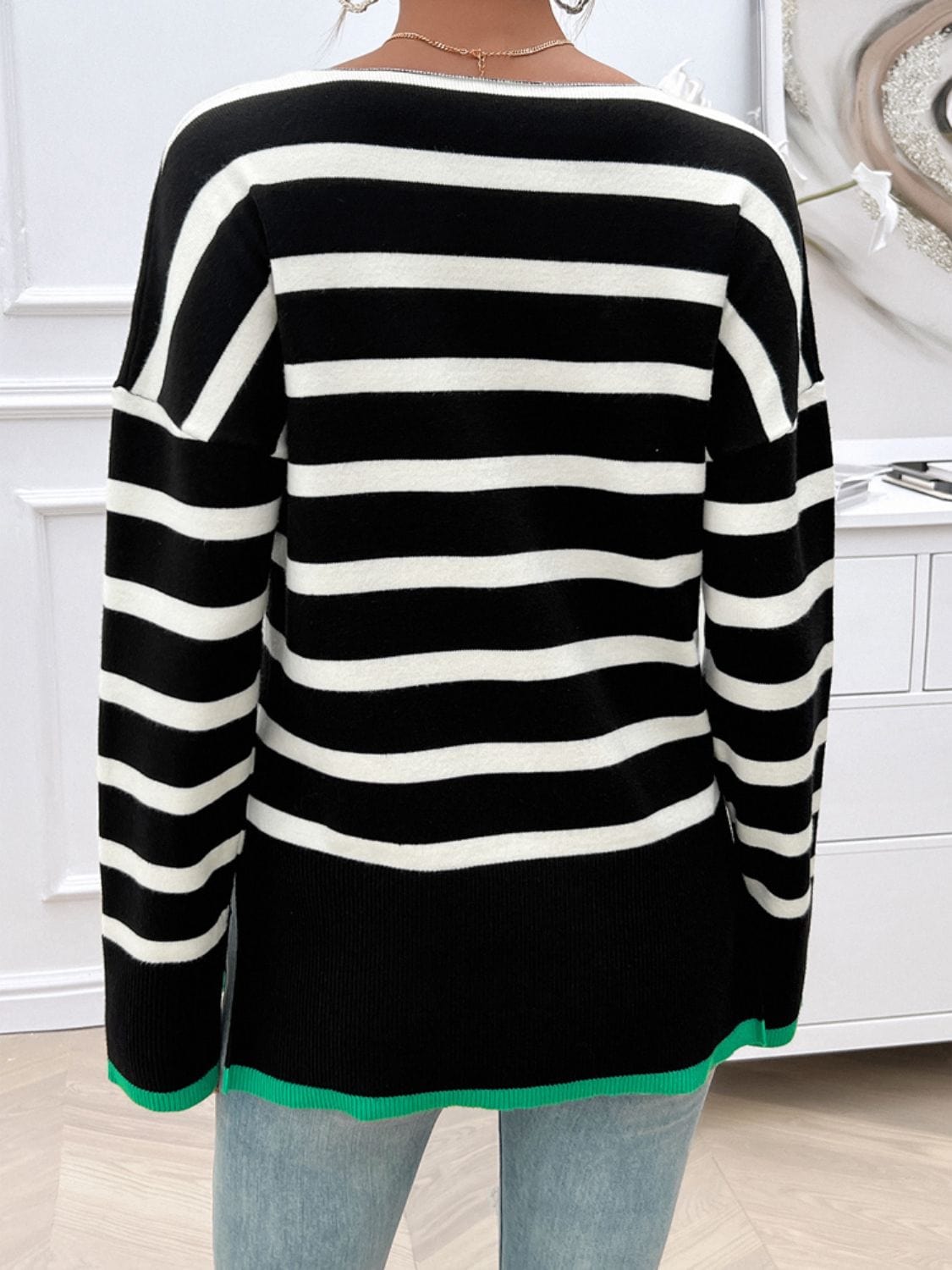 Trendsi Fall Striped V-Neck Long Sleeve Knit Top Striped V-Neck Long Sleeve Knit Top