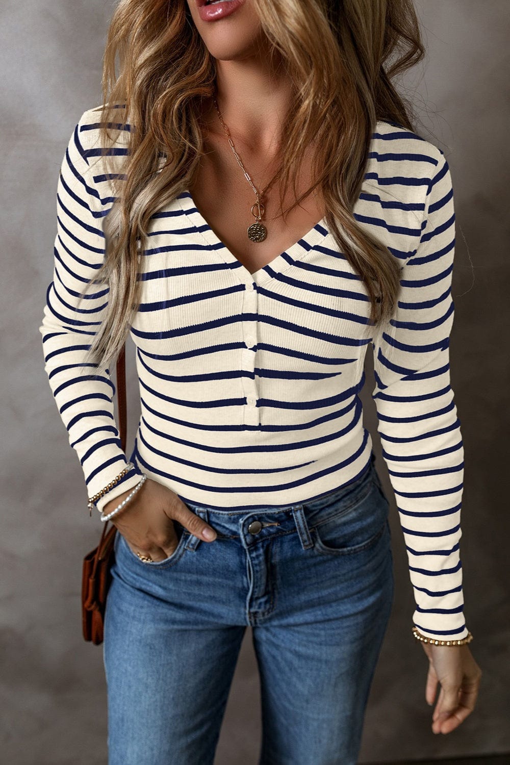 Trendsi Fall Striped V-Neck Long Sleeve Top Striped V-Neck Long Sleeve Top