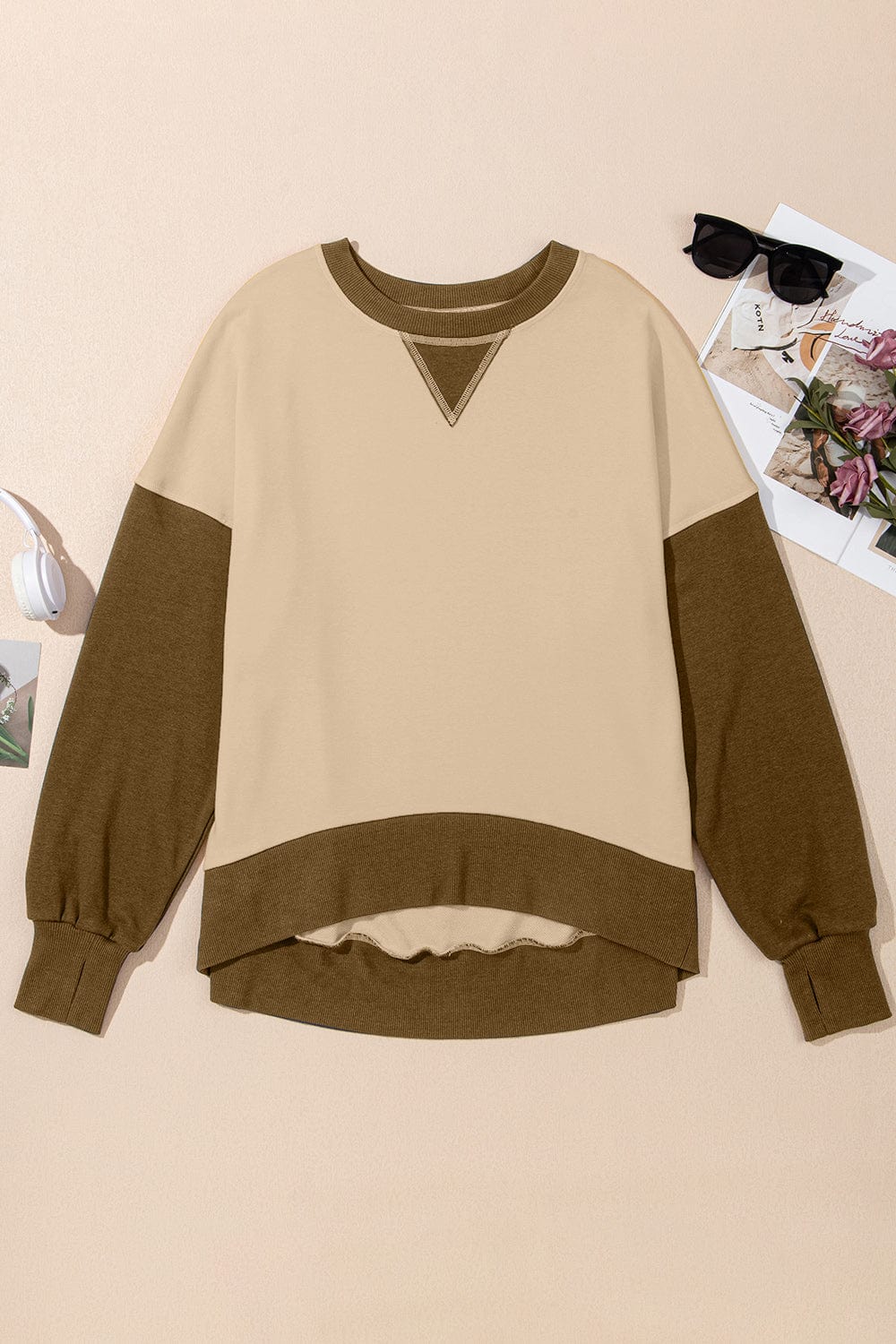 Trendsi Fall Taupe / S Contrast Round Neck Long Sleeve Sweatshirt Contrast Round Neck Long Sleeve Sweatshirt