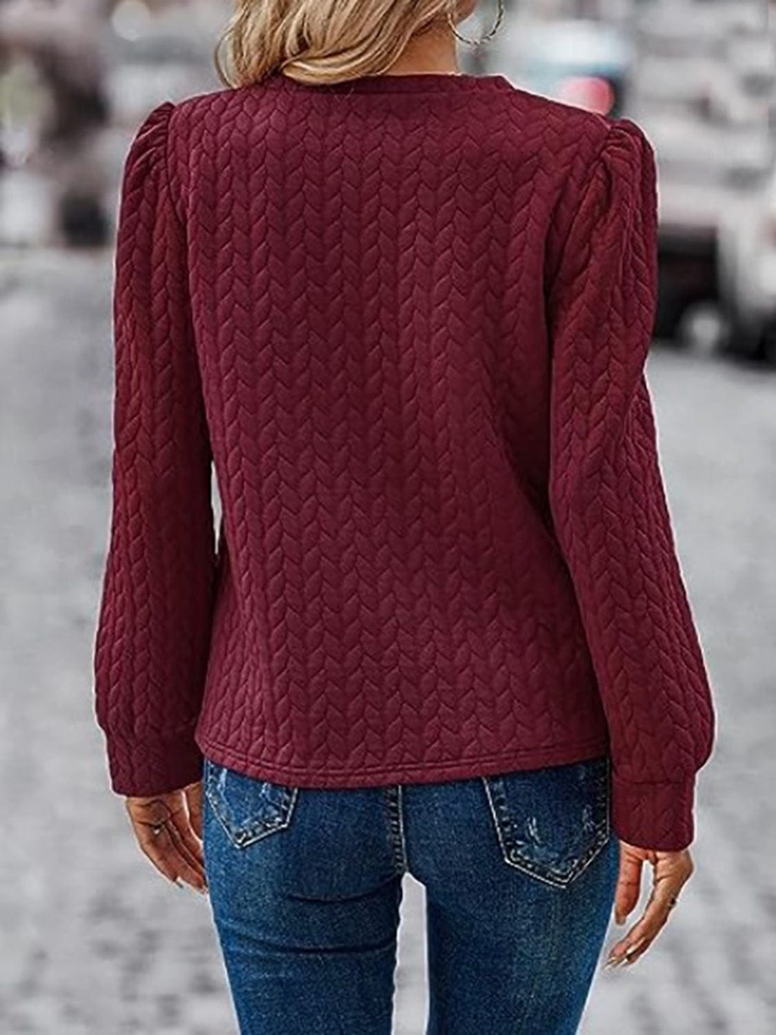 Trendsi Fall Textured Round Neck Long Sleeve Sweatshirt Textured Round Neck Long Sleeve Sweatshirt
