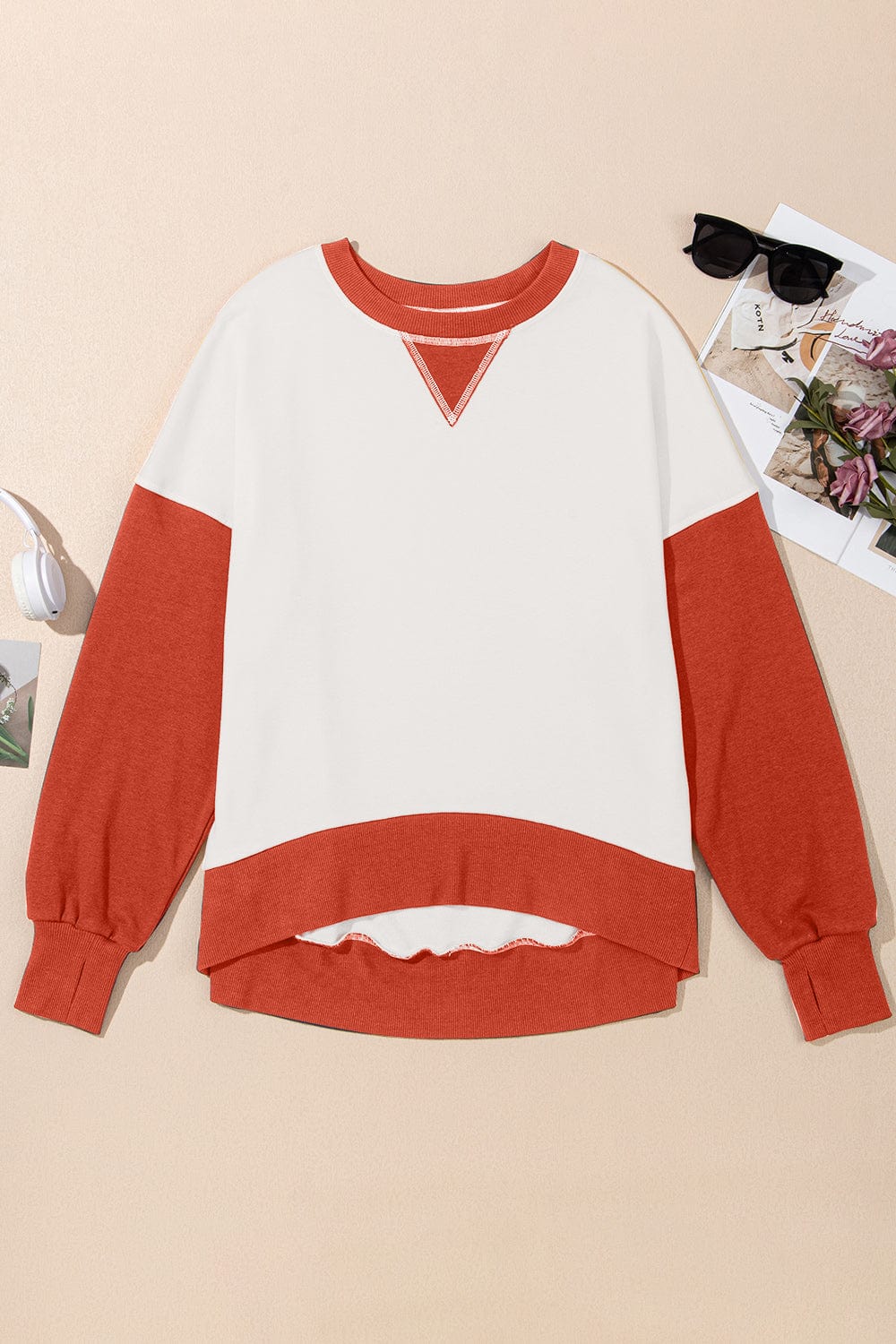 Trendsi Fall White / S Contrast Round Neck Long Sleeve Sweatshirt Contrast Round Neck Long Sleeve Sweatshirt