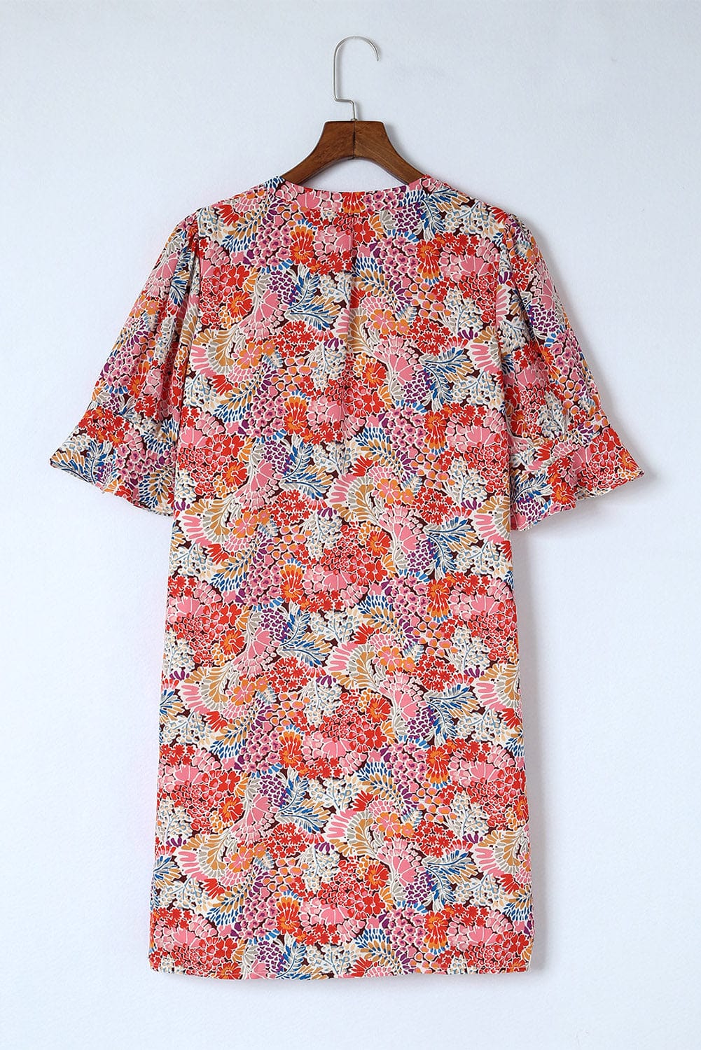 Trendsi Floral Notched Neck Flounce Sleeve Shift Dress Floral Notched Neck Flounce Sleeve Shift Dress