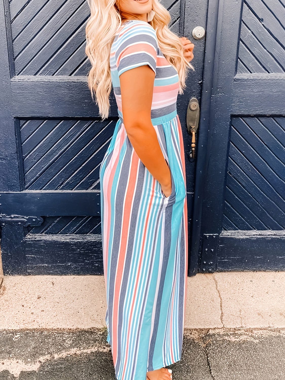 Trendsi Full Size Striped Round Neck Short Sleeve Dress Full Size Striped Round Neck Short Sleeve Dress