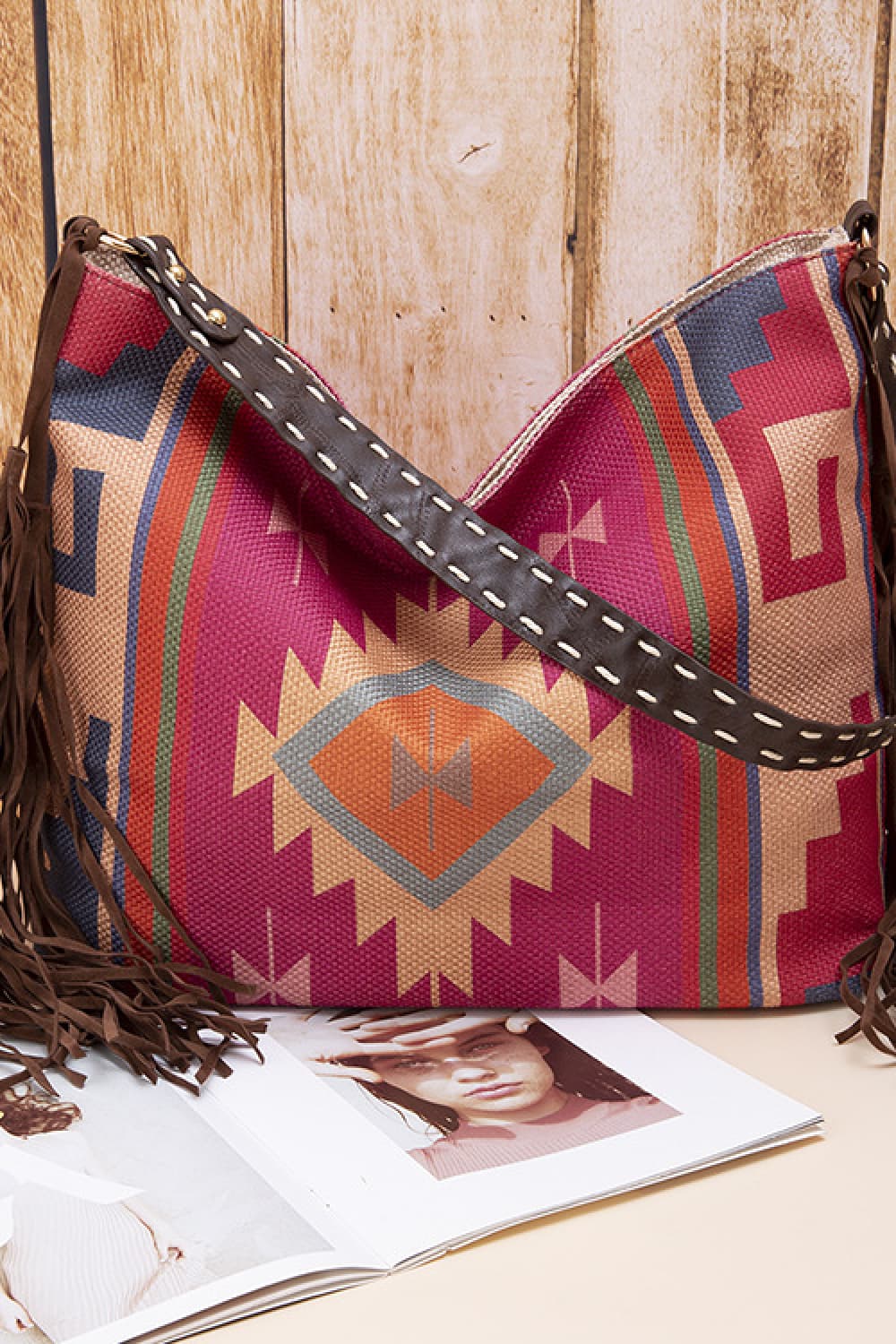 Trendsi Geometric Canvas Tote Bag Geometric Canvas Tote Bag