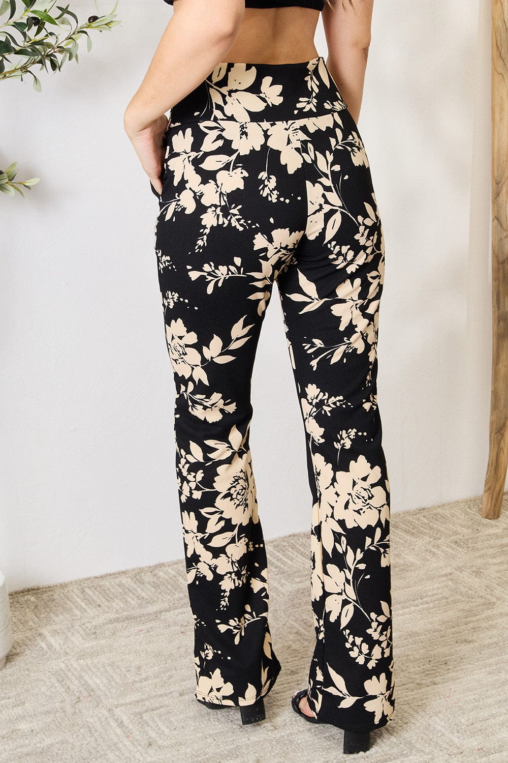 Trendsi Heimish Full Size High Waist Floral Flare Pants Heimish Full Size High Waist Floral Flare Pants