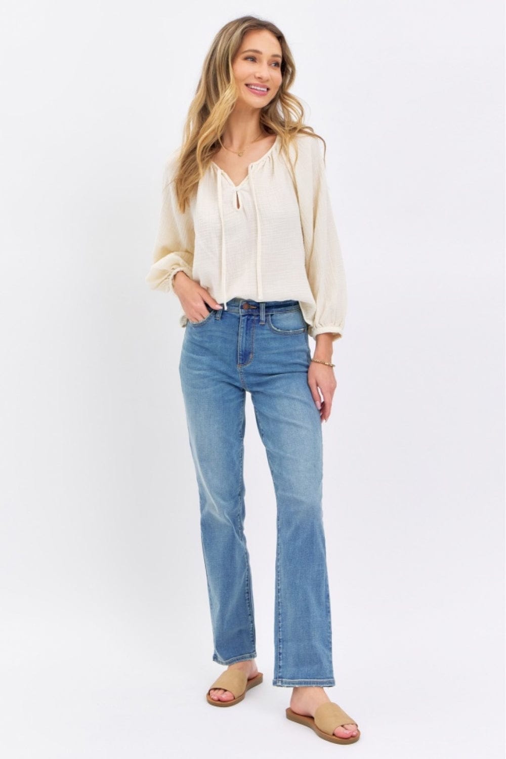 Trendsi Judy Blue Full Size High Waist Straight Jeans Judy Blue Full Size High Waist Straight Jeans