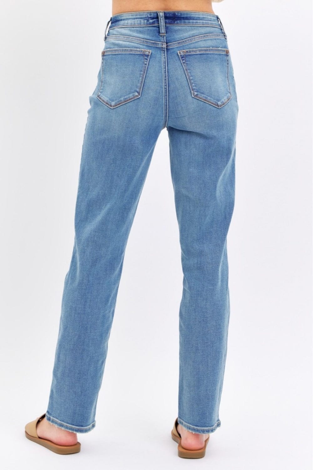 Trendsi Judy Blue Full Size High Waist Straight Jeans Judy Blue Full Size High Waist Straight Jeans