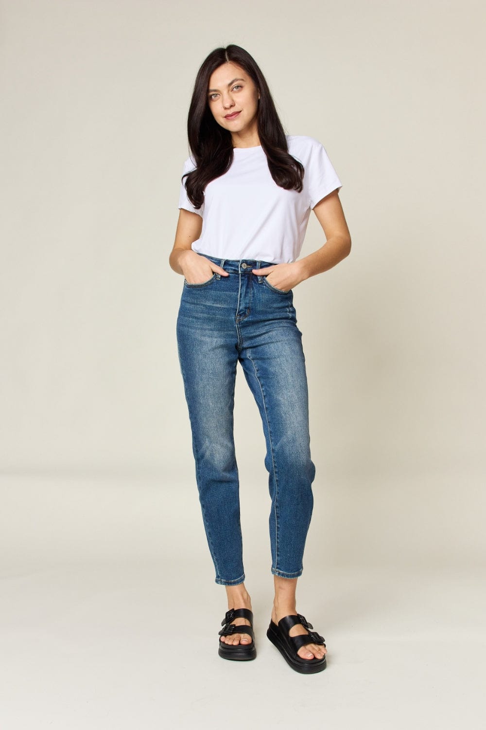 Trendsi Judy Blue Full Size Tummy Control High Waist Slim Jeans Judy Blue Full Size Tummy Control High Waist Slim Jeans