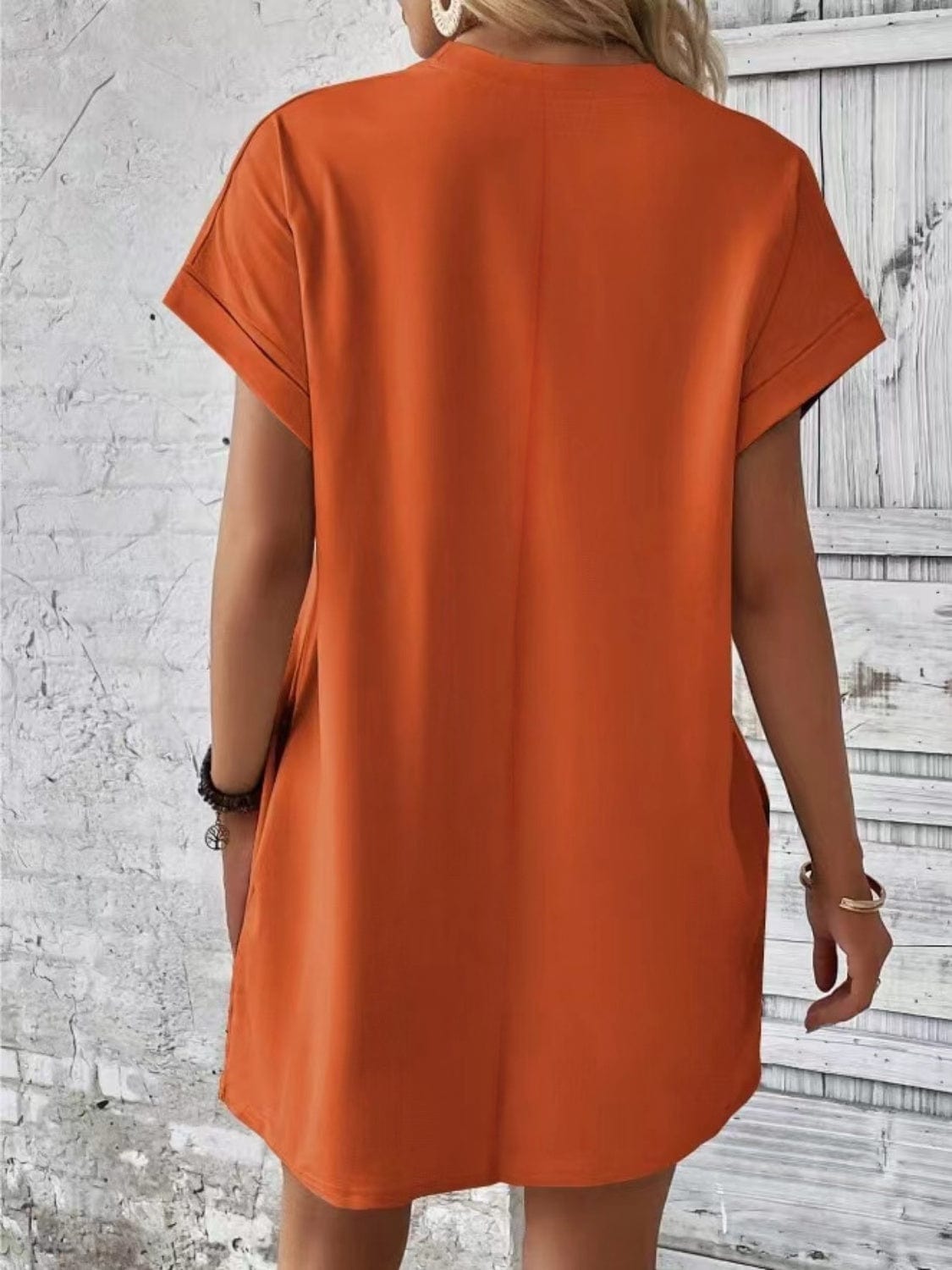 Trendsi Pocketed Round Neck Short Sleeve Dress Pocketed Round Neck Short Sleeve Dress