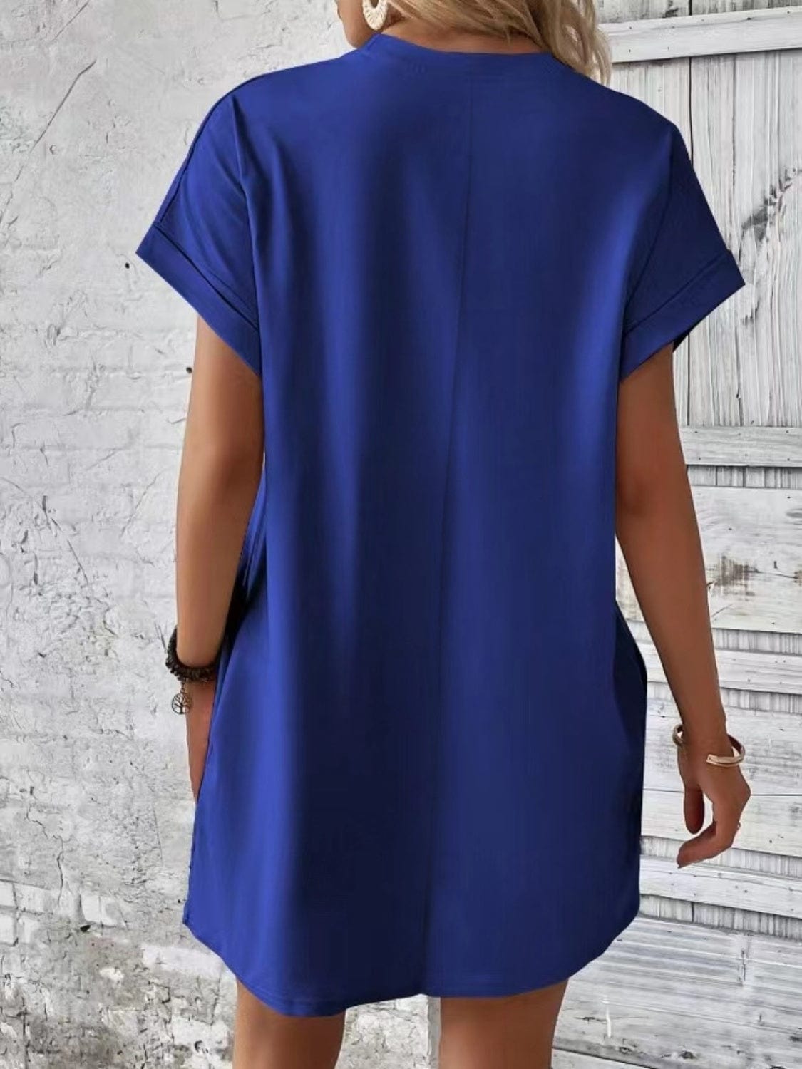 Trendsi Pocketed Round Neck Short Sleeve Dress Pocketed Round Neck Short Sleeve Dress