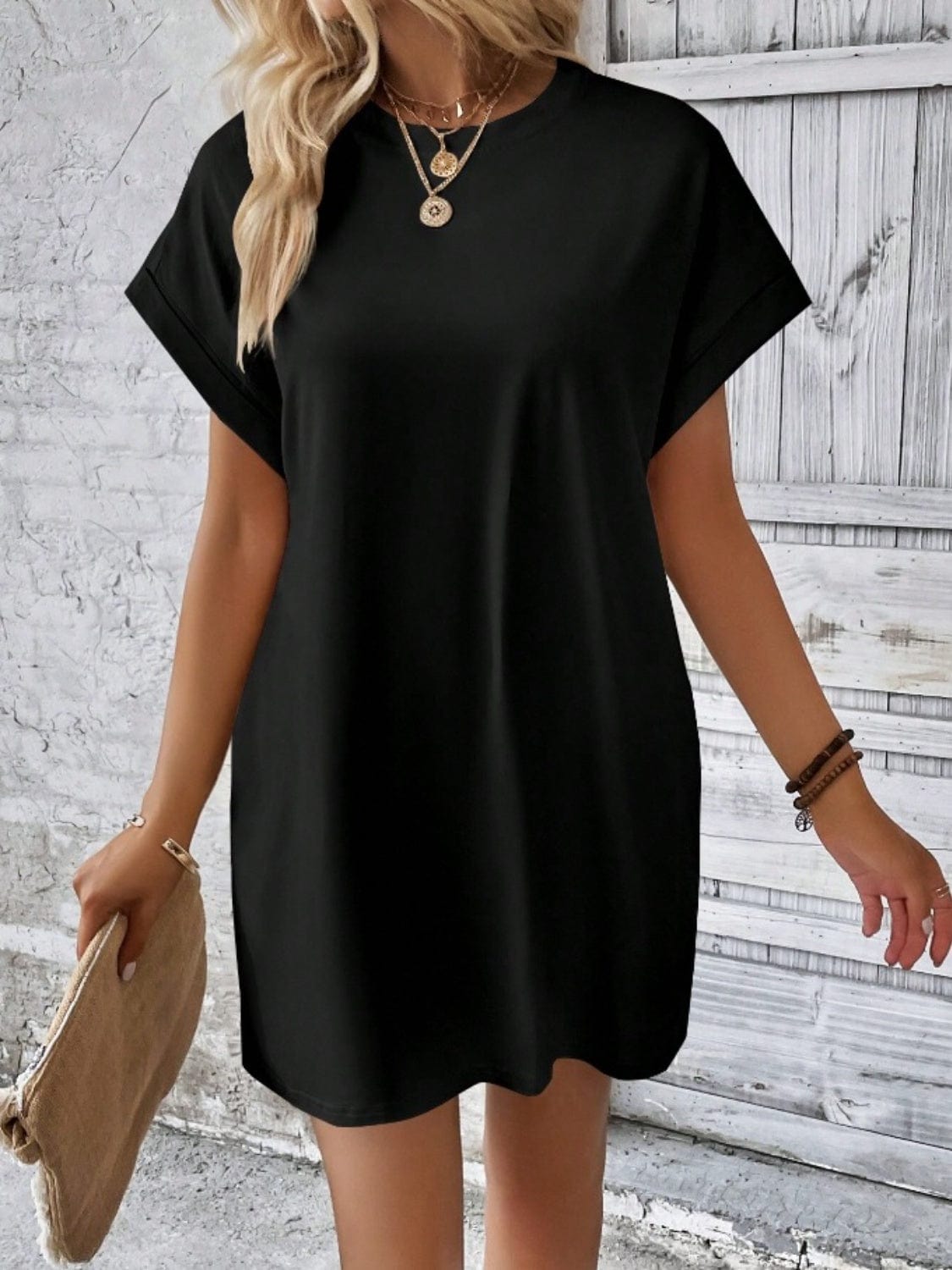Trendsi Pocketed Round Neck Short Sleeve Dress Pocketed Round Neck Short Sleeve Dress