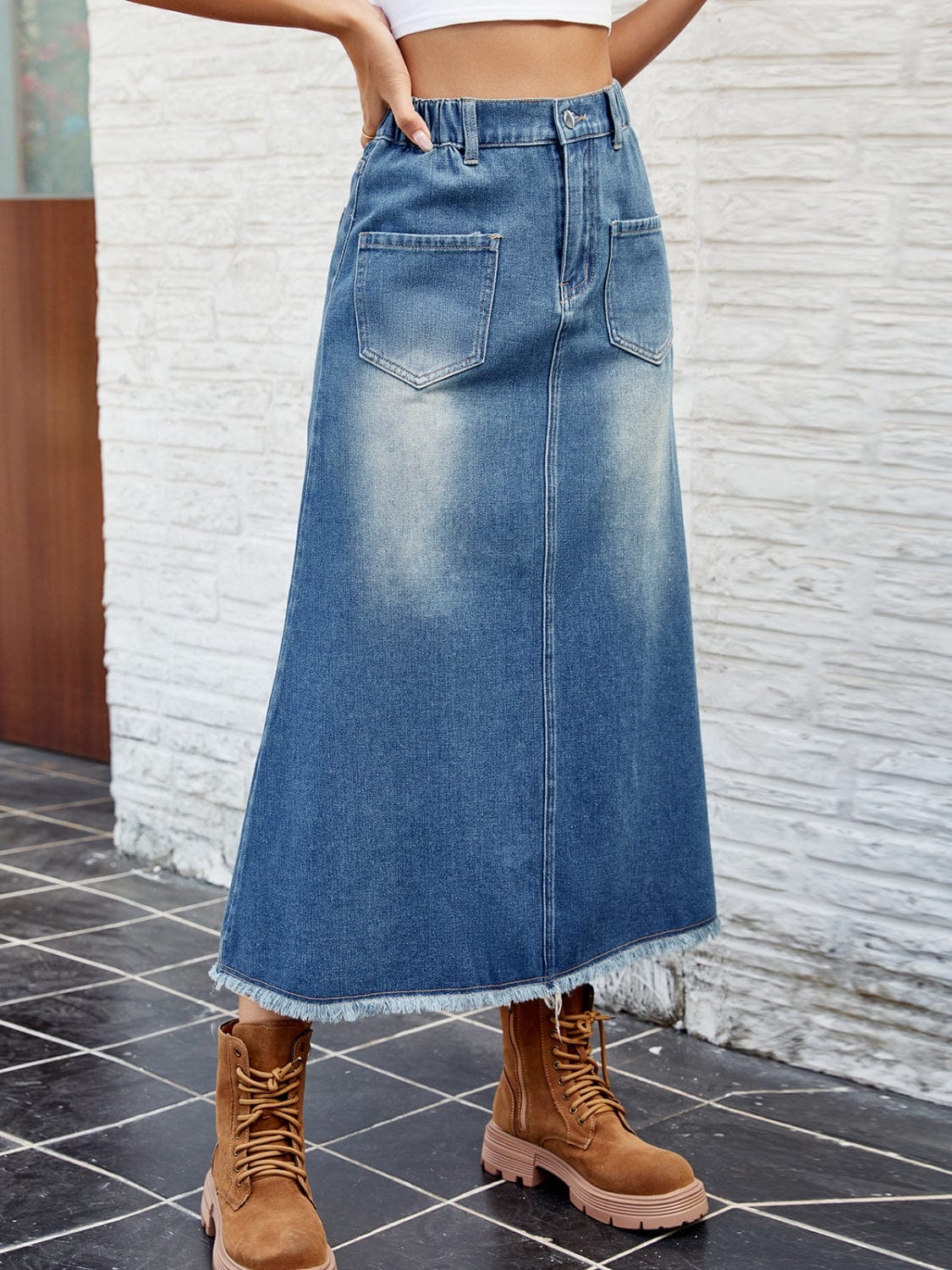 Trendsi Raw Hem Buttoned Denim Skirt with Pockets Raw Hem Buttoned Denim Skirt with Pockets