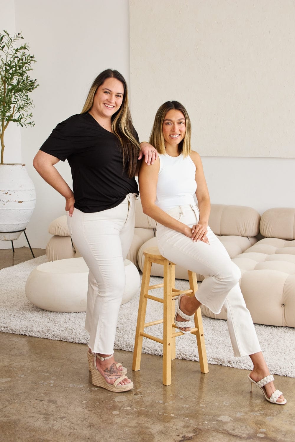 Trendsi RFM Mini Mia Full Size Tummy Control High Waist Raw Hem Jeans RFM Mini Mia Full Size Tummy Control High Waist Raw Hem Jeans