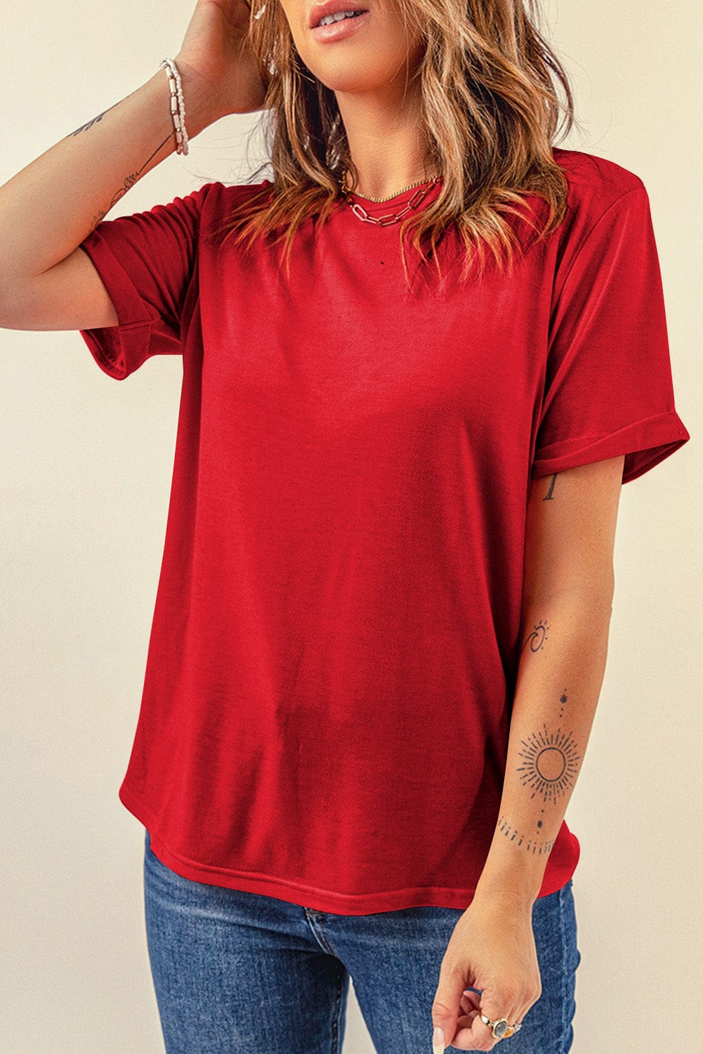 Trendsi Scarlet / S Round Neck Short Sleeve T-Shirt Round Neck Short Sleeve T-Shirt
