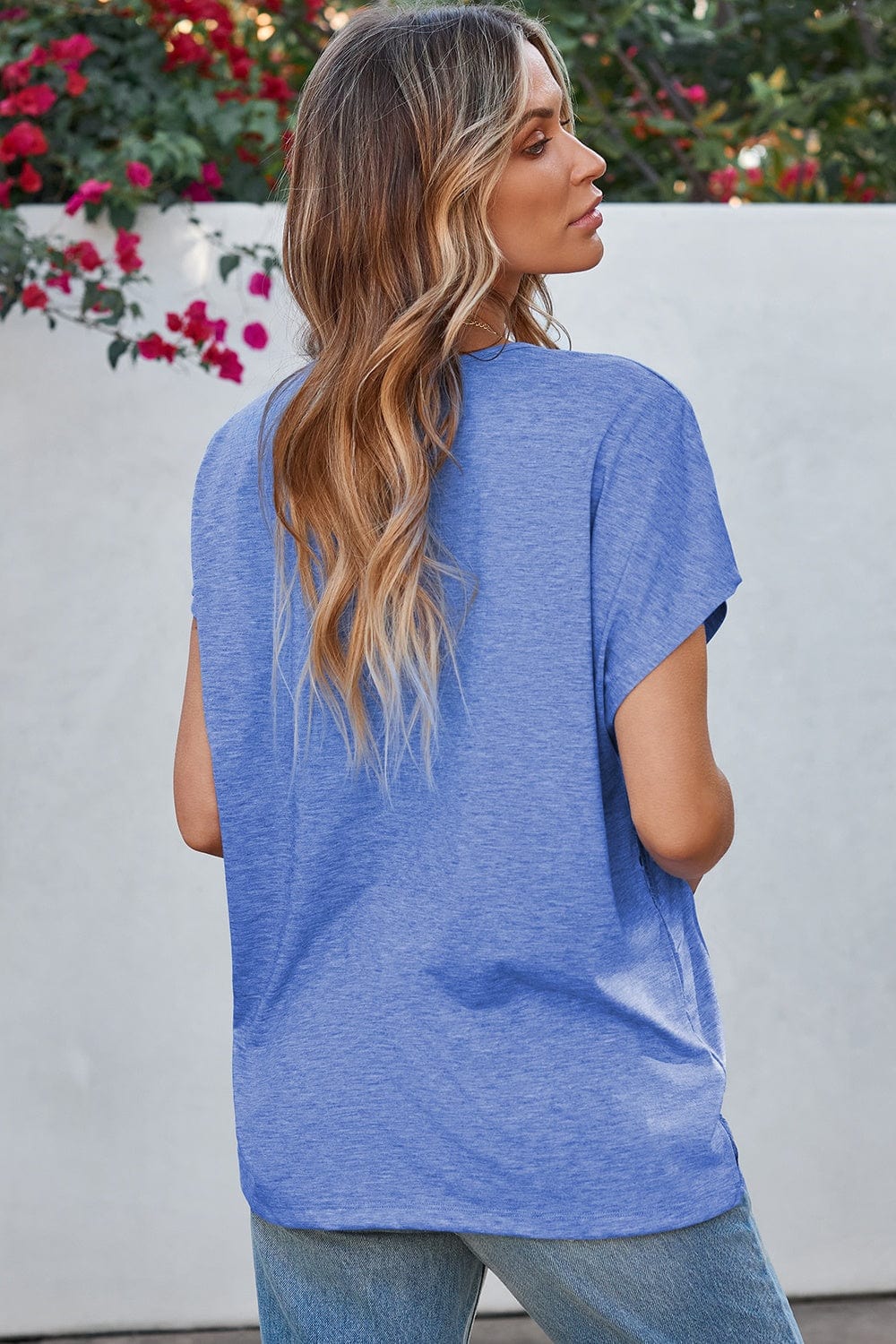 Trendsi V-Neck Short Sleeve T-Shirt V-Neck Short Sleeve T-Shirt