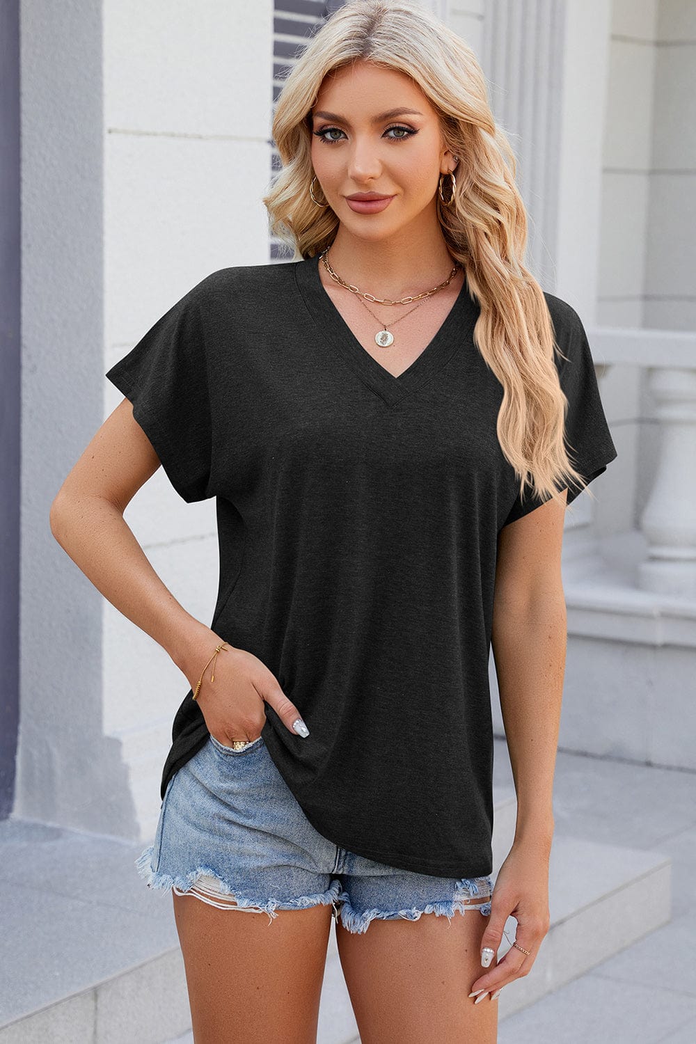 Trendsi V-Neck Short Sleeve T-Shirt V-Neck Short Sleeve T-Shirt