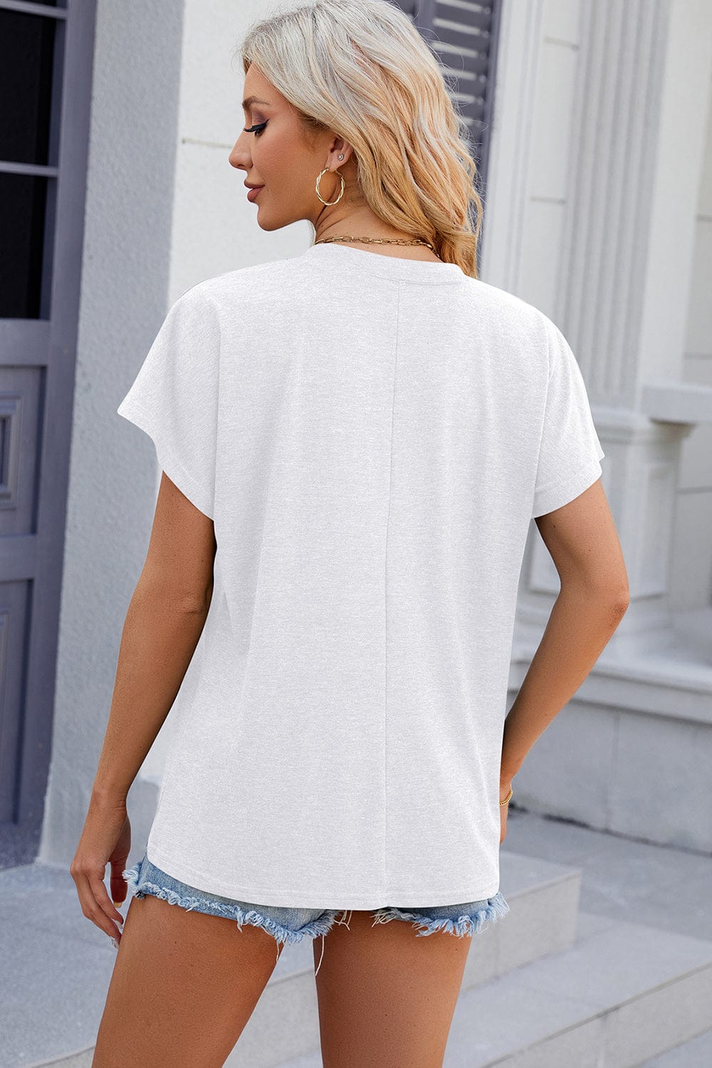 Trendsi V-Neck Short Sleeve T-Shirt V-Neck Short Sleeve T-Shirt