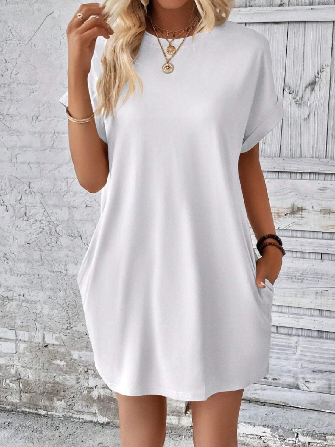 Trendsi White / S Pocketed Round Neck Short Sleeve Dress Pocketed Round Neck Short Sleeve Dress