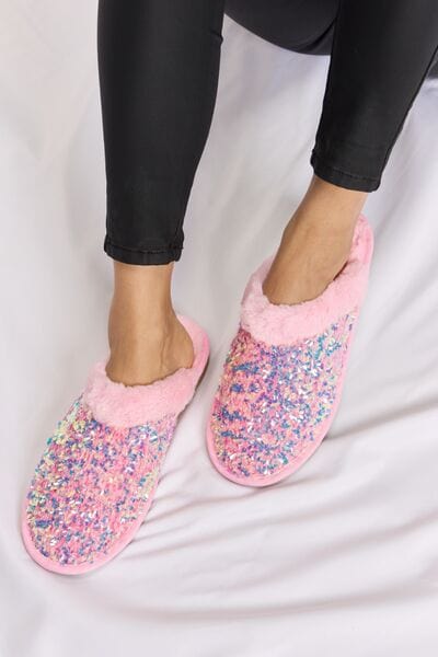 Basic Beaches Collective Forever Link Sequin Plush Round Toe Slippers Forever Link Sequin Plush Round Toe Slippers