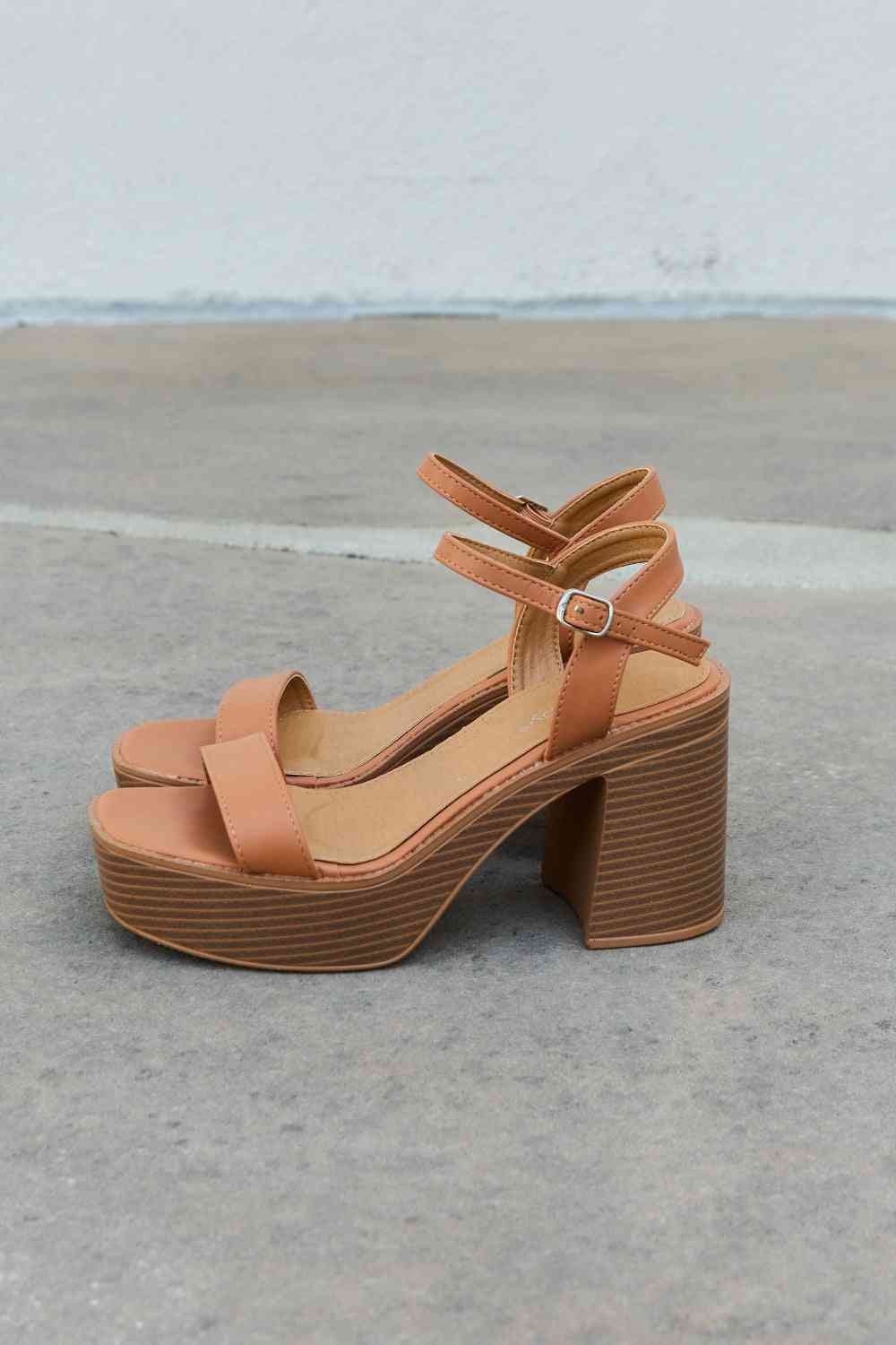 Basic Beaches Collective Weeboo Feel It Platform Heel Sandals Weeboo Feel It Platform Heel Sandals