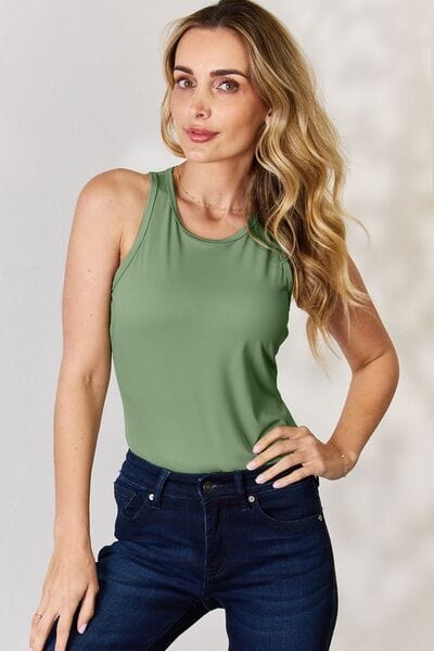 Trendsi Basic Bae Full Size Round Neck Racerback Tank Basic Bae Full Size Round Neck Racerback Tank