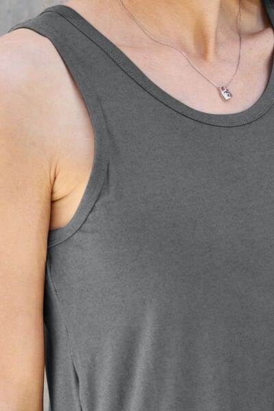 Trendsi Basic Bae Full Size Round Neck Tank Basic Bae Full Size Round Neck Tank